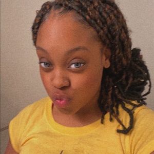 Meet your Posher, Shaylin